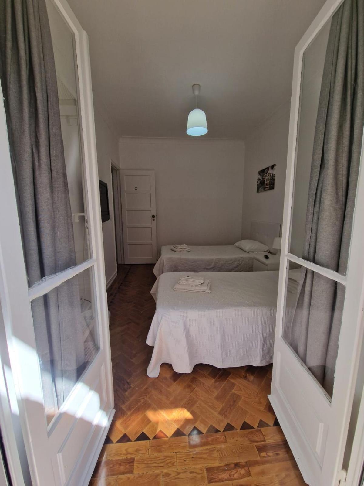 Boa Noite Casa De Hospedes Lissabon Exterior foto